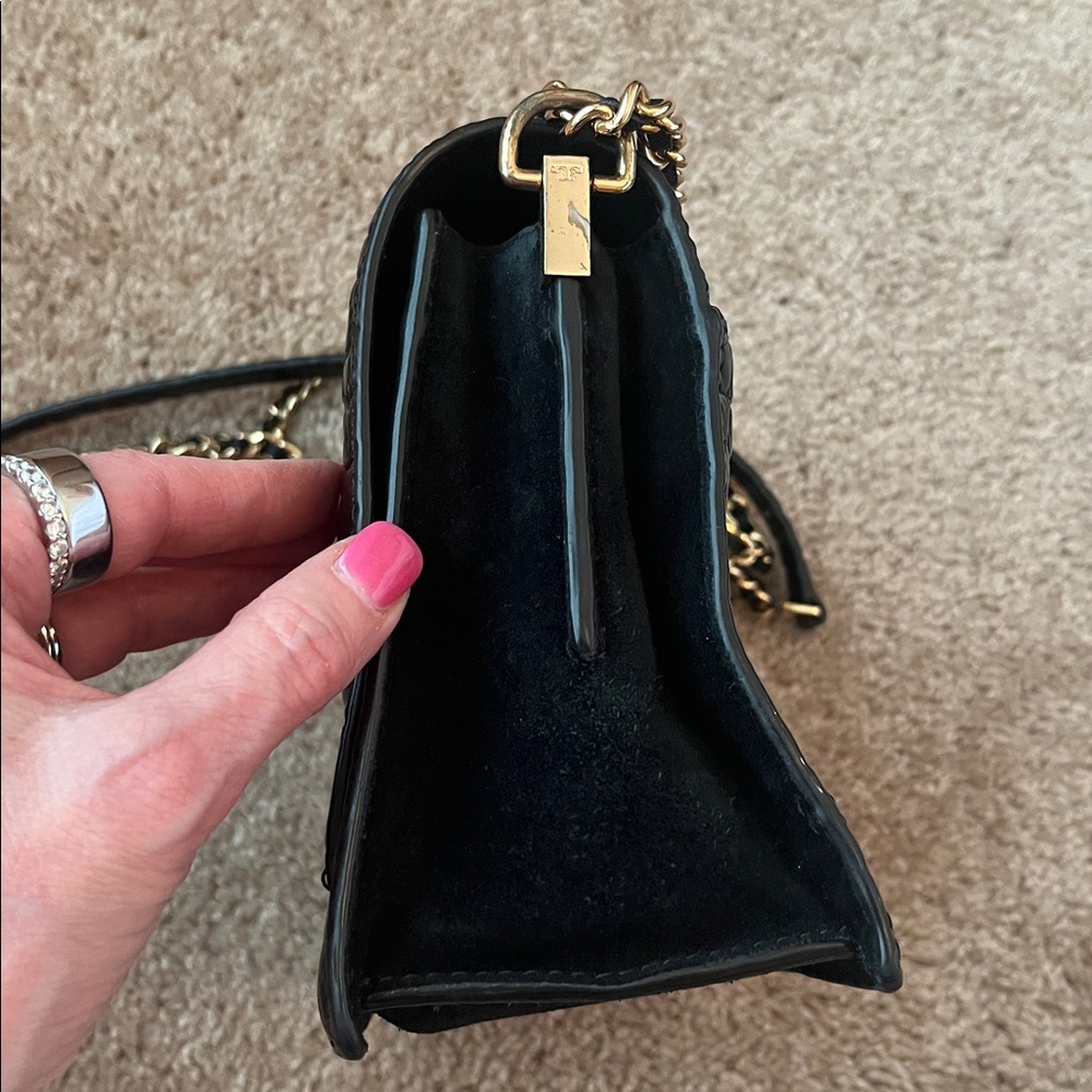 Tory Burch Croc Embossed Shoulder/Crossbody Purse - Picture 7 of 15